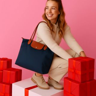 GARANTUJEME DORUČENÍ DO VÁNOC 🩷 DEJ FOLLOW NAŠEMU PROFILU a sleduj více ze zákulisí 👉 #kabelka #zena #vanoce...